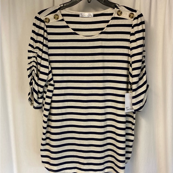 89th Madison Ruched Sleeve Top Blouse Navy Large NWT - Picture 8 of 8